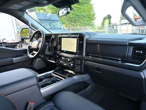 New 2025 Ford F350 Lariat w/ Lariat Ultimate Package AWD/4WD image 38