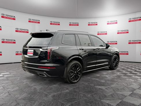 Used 2021 Cadillac XT6 Sport AWD/4WD image 5