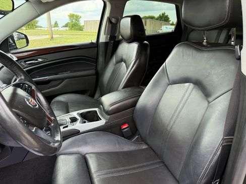 Used 2014 Cadillac SRX Performance w/ Driver Awareness Package image 19