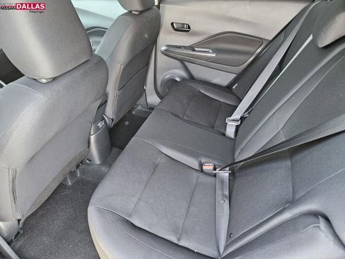 New 2025 Nissan Kicks Play S image 21