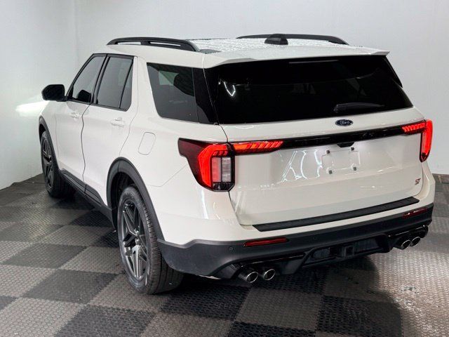 Used 2025 Ford Explorer ST w/ Sun And Sound Package AWD/4WD image 8