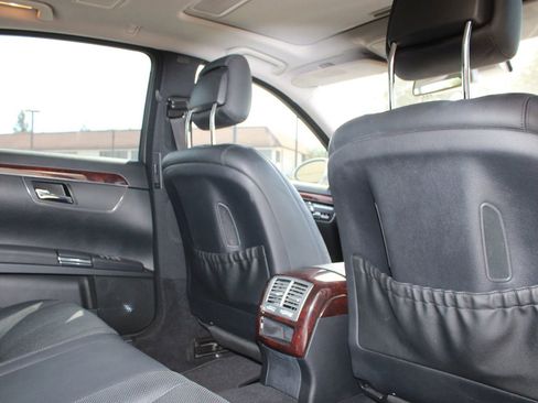 Used 2008 Mercedes-Benz S 550 image 19