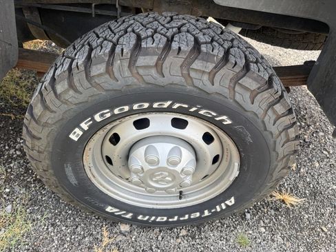Used 2010 Dodge Ram 2500 Truck ST w/ ST Popular Equipment Group AWD/4WD image 7
