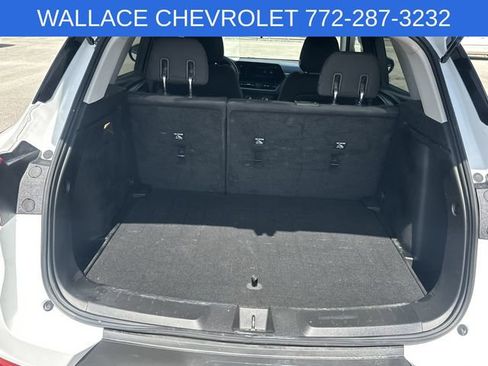 Used 2024 Chevrolet TrailBlazer LS w/ LS Convenience Package FWD image 13