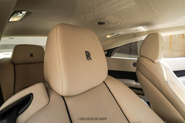 Used 2017 Rolls-Royce Wraith RWD image 48