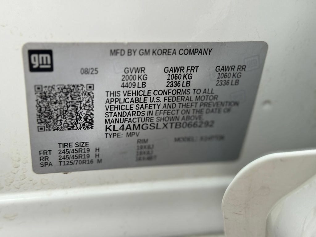 Used 2026 Buick Encore GX Avenir w/ Avenir Convenience Package AWD/4WD image 27