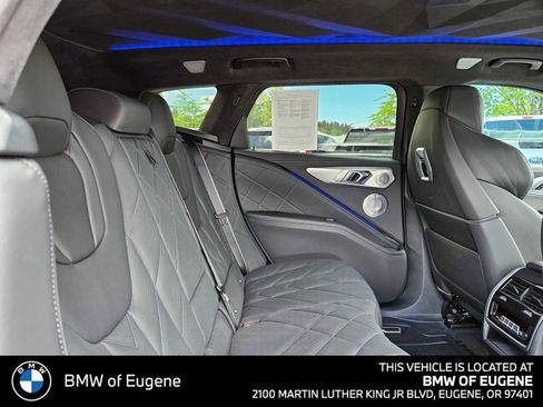 Used 2024 BMW XM AWD/4WD image 15