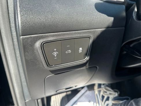Used 2024 Hyundai Santa Cruz SEL FWD image 19