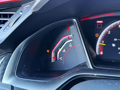 Used 2019 Honda Civic Type R image 29