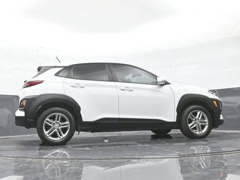 Used 2021 Hyundai Kona SE FWD image 40