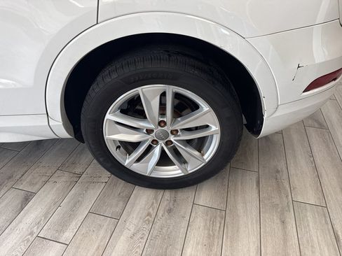 Used 2018 Audi Q3 2.0T Premium FWD image 6