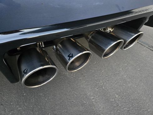 Used 2012 Chevrolet Corvette Z06 w/ 3LZ Preferred Equipment Group image 7