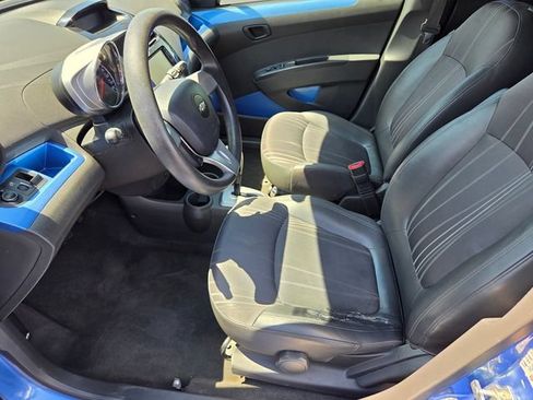 Used 2014 Chevrolet Spark LT FWD image 10
