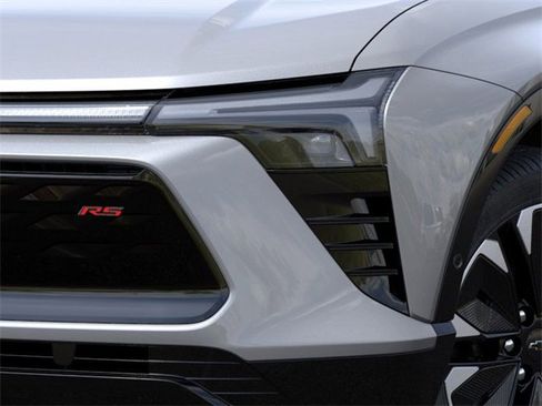 New 2025 Chevrolet Blazer EV RS w/ Super Cruise Package image 10
