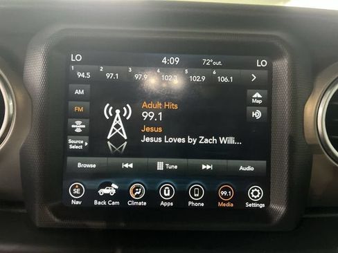 Used 2021 Jeep Wrangler Unlimited Rubicon AWD/4WD image 13
