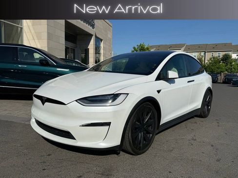 Used 2022 Tesla Model X AWD/4WD image 4