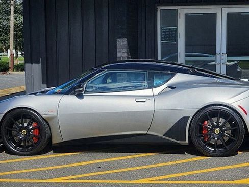 Used 2020 Lotus Evora RWD image 4