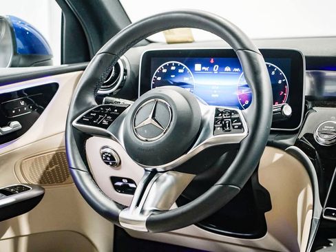 Used 2026 Mercedes-Benz GLC 300 image 14