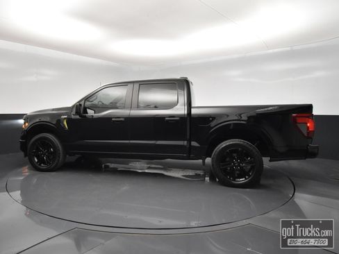 Used 2024 Ford F150 STX RWD image 3