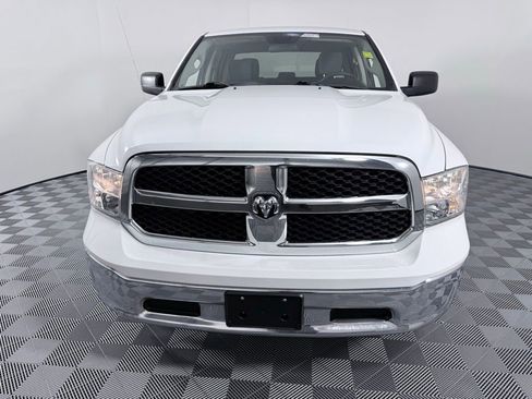 Used 2022 RAM 1500 Classic SLT image 3