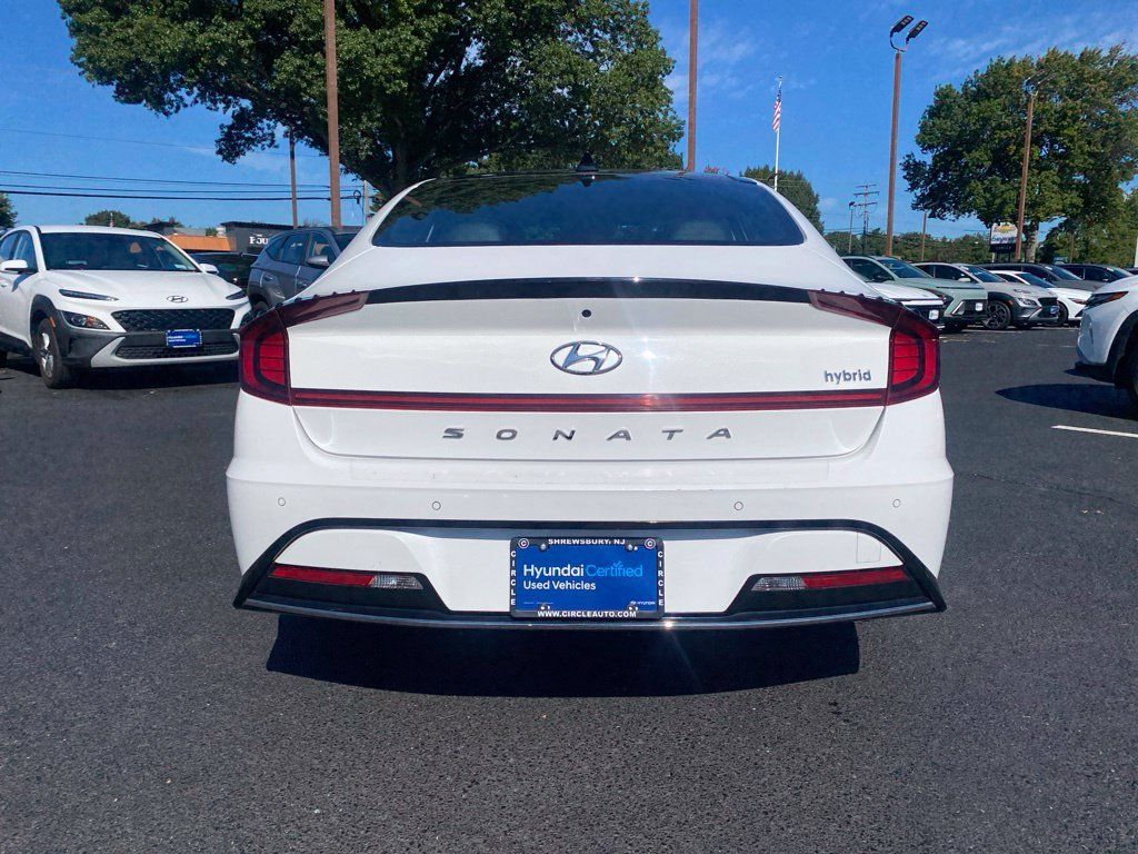 Certified 2023 Hyundai Sonata Limited FWD image 5