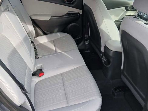 Used 2023 Hyundai Kona SEL AWD/4WD image 17