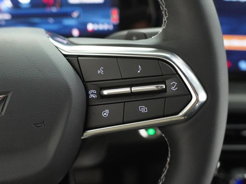 New 2026 Chevrolet Traverse LT FWD image 15