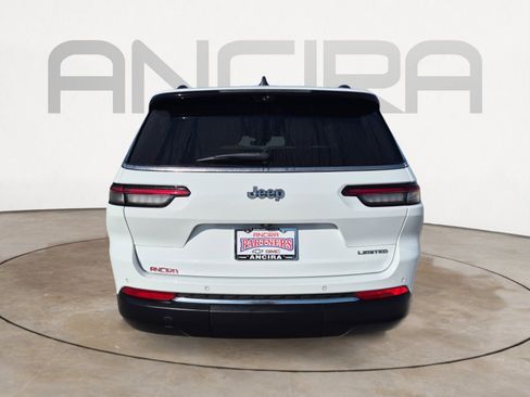 Used 2023 Jeep Grand Cherokee L Limited w/ Luxury Tech Group II image 9