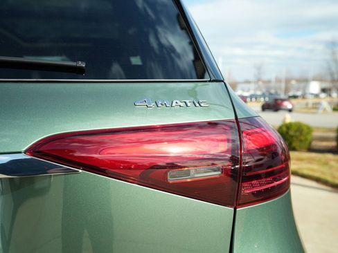 New 2026 Mercedes-Benz GLE 580 4MATIC image 18