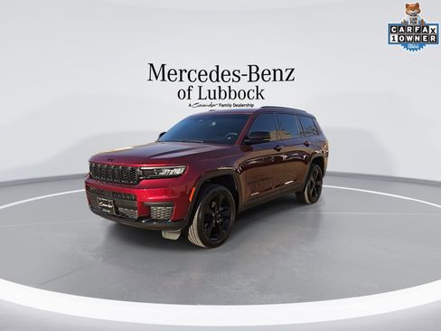 Used 2024 Jeep Grand Cherokee L Altitude AWD/4WD image 3