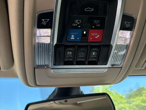 Used 2020 RAM 2500 Laramie AWD/4WD image 31