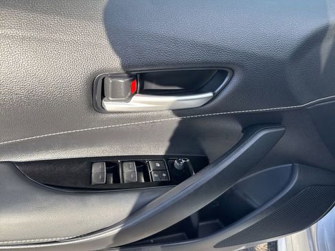 Used 2023 Toyota Corolla SE image 17