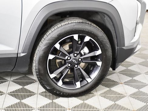 Used 2025 Chevrolet Equinox RS AWD/4WD image 54