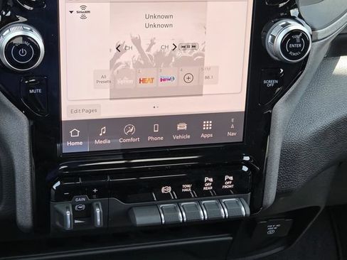 New 2026 RAM 3500 Tradesman AWD/4WD image 18