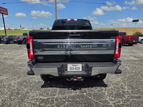 Used 2024 Ford F250 King Ranch w/ Tremor Off-Road Package AWD/4WD image 6