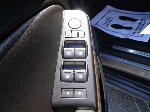 Used 2019 Chevrolet Tahoe LT w/ Luxury Package image 13