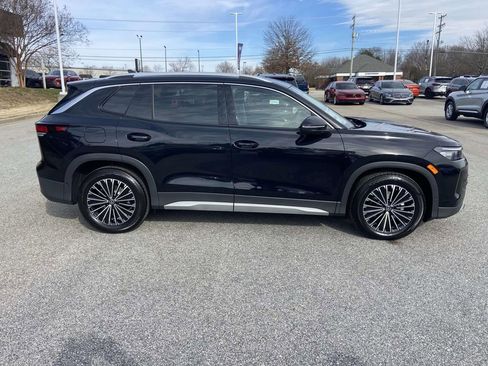 New 2026 Volkswagen Tiguan S FWD image 2