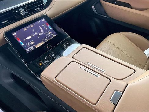 Used 2025 INFINITI QX80 Sensory w/ Premium Cargo Package image 15