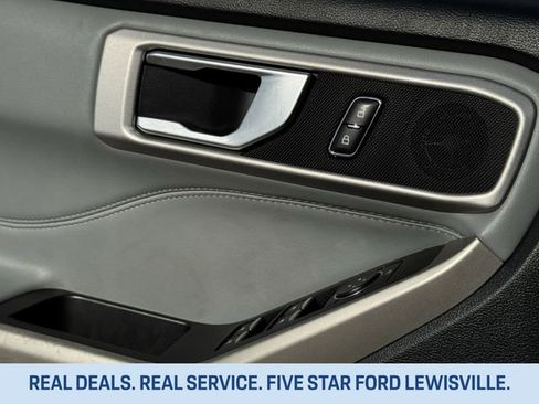 Used 2022 Ford Explorer XLT w/ Equipment Group 202A image 23