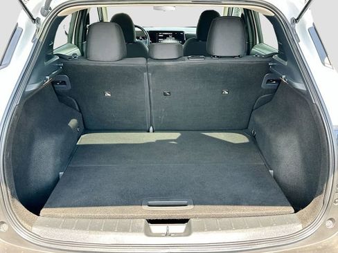 Used 2025 Nissan Kicks SV FWD image 23