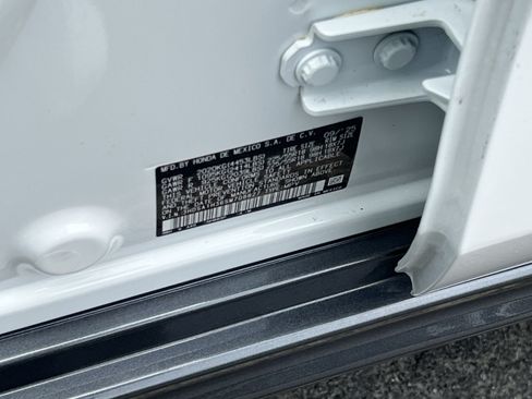 Certified 2025 Acura ADX FWD image 32
