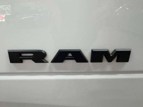 Used 2022 RAM 2500 Limited AWD/4WD image 17
