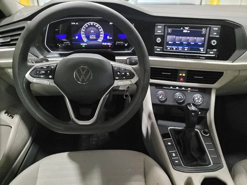 Used 2022 Volkswagen Jetta S FWD image 22