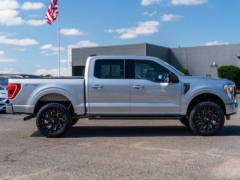 Used 2021 Ford F150 XLT w/ Equipment Group 302A High AWD/4WD image 9