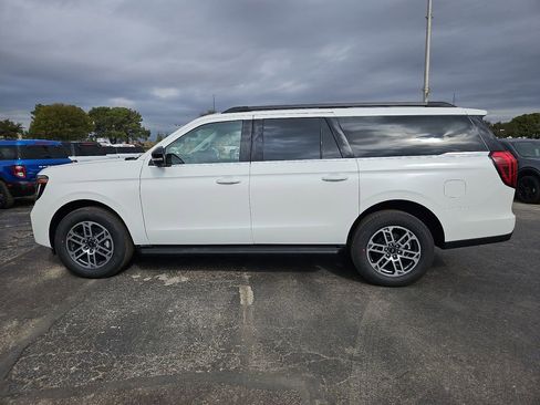 New 2025 Ford Expedition Max Active image 7