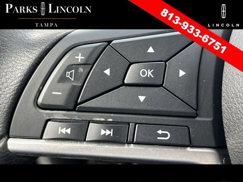 Used 2022 Nissan Kicks SV image 18