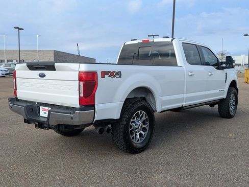 Used 2022 Ford F250 Lariat w/ Lariat Ultimate Package image 4