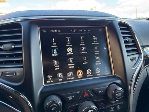 Used 2014 Jeep Grand Cherokee Overland w/ Advanced Technology Group AWD/4WD image 30