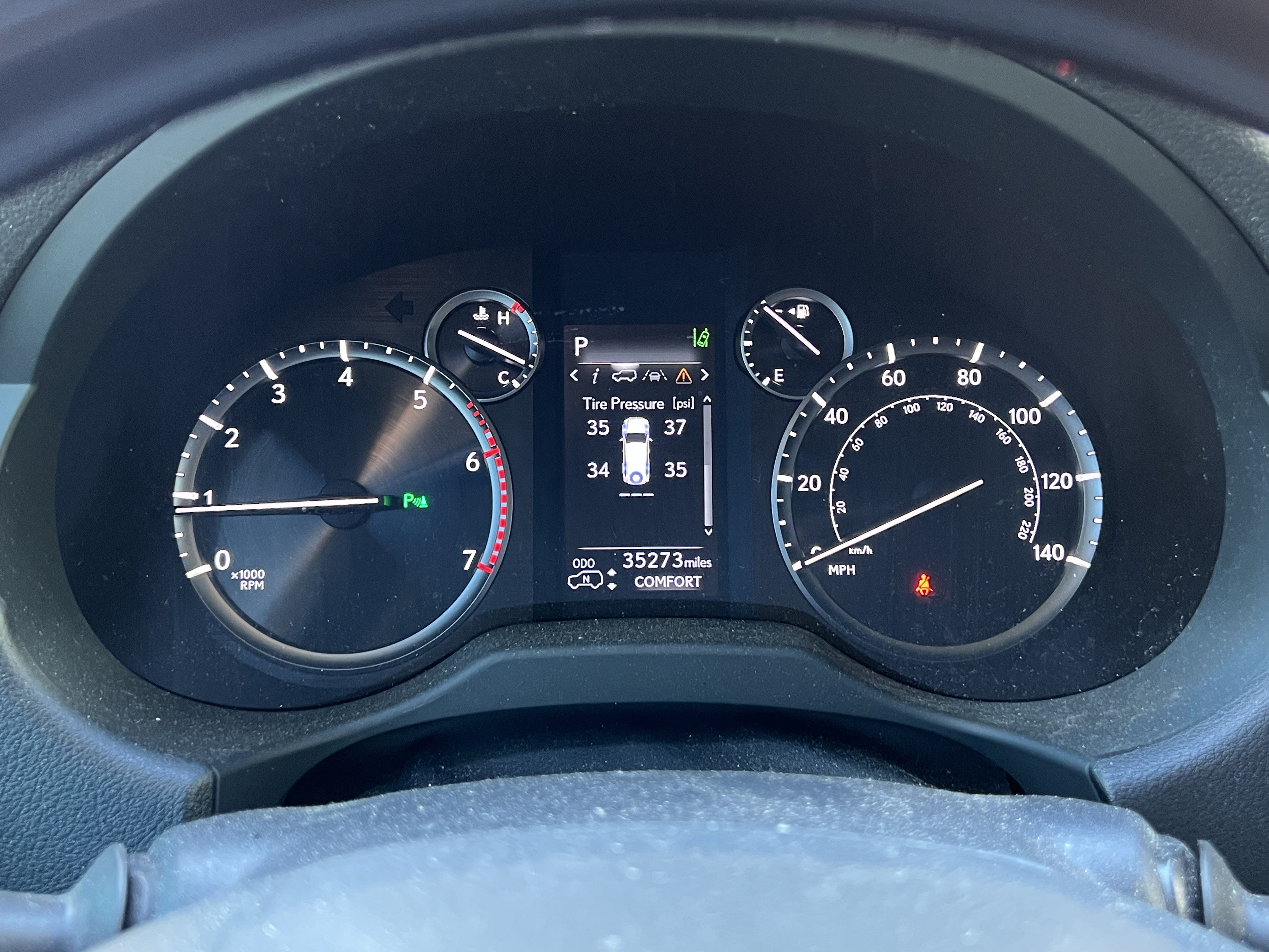 Used 2023 Lexus GX 460 Luxury w/ Sport Design Package AWD/4WD image 21