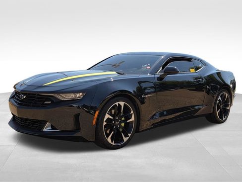 Used 2023 Chevrolet Camaro LT RWD image 29
